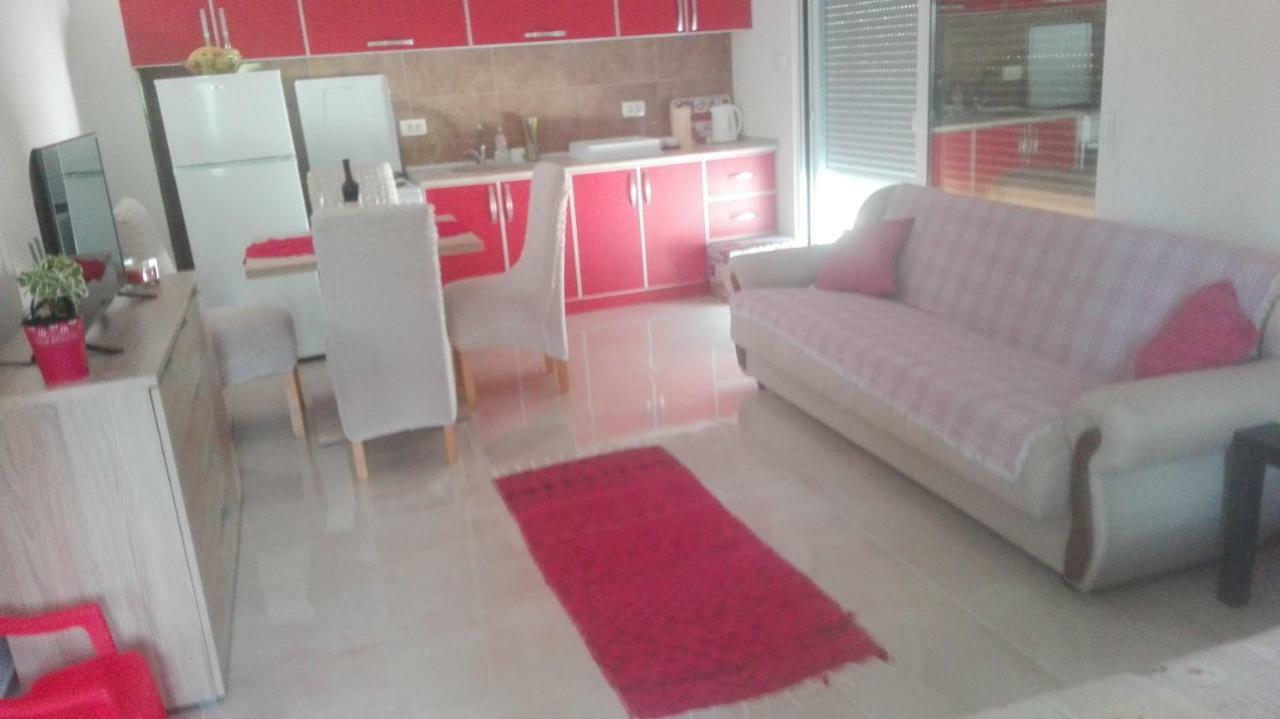 Apartman Strahinja Tivat Exterior photo